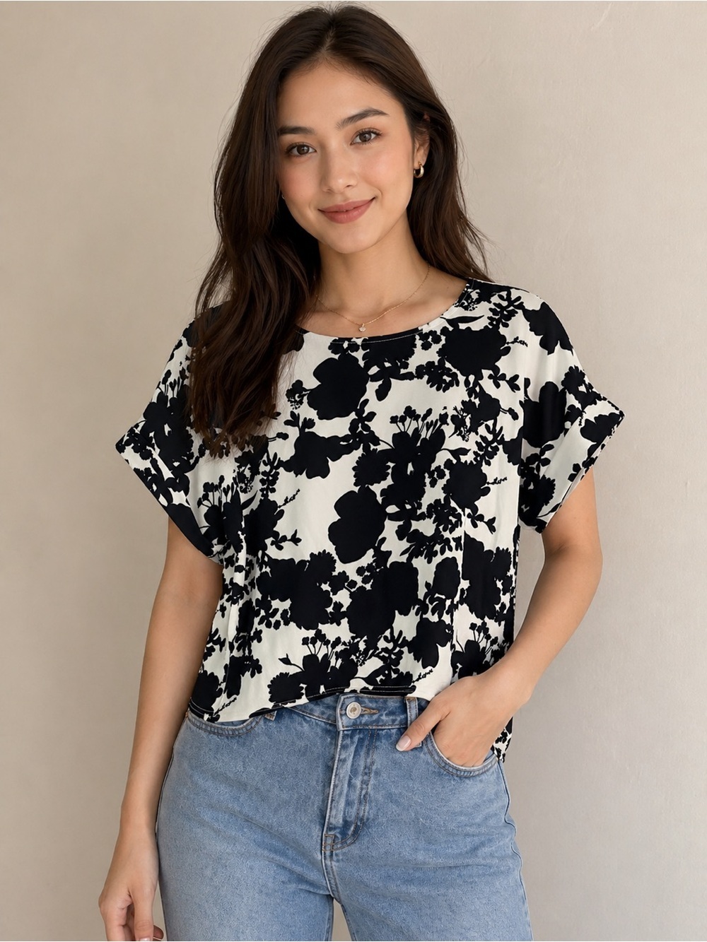 MELLODAY Blue & White Floral Short Sleeve Top
